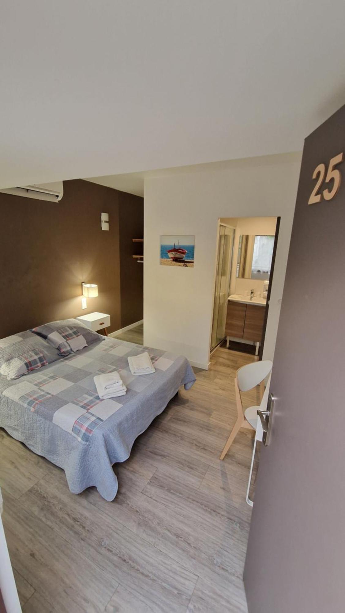 Au Valéry Hotel 2*